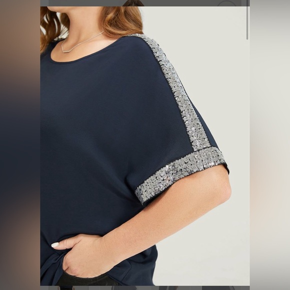 NWOT bloomchic 26 navy blouse - Picture 2 of 10